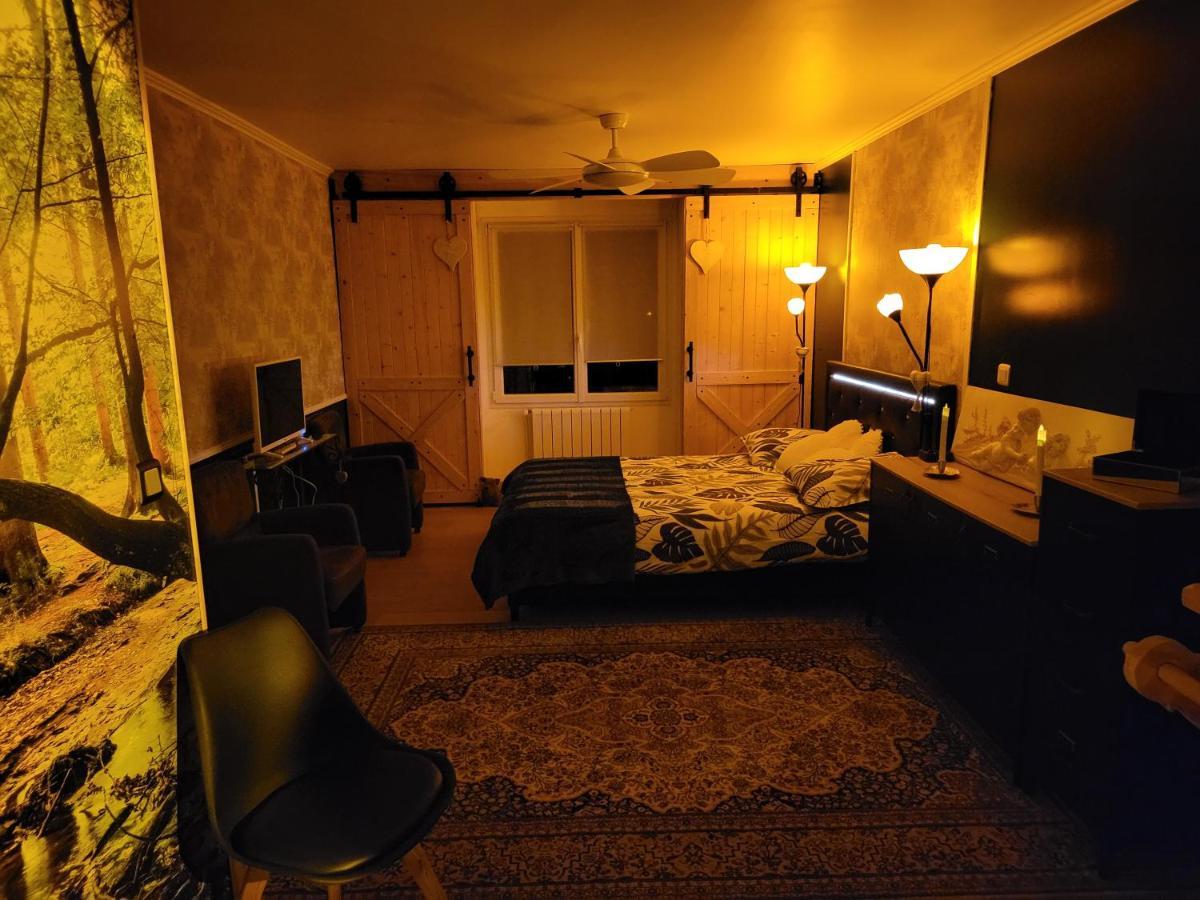 Bed and Breakfast Choisy Le Jacuzzi Exterior foto